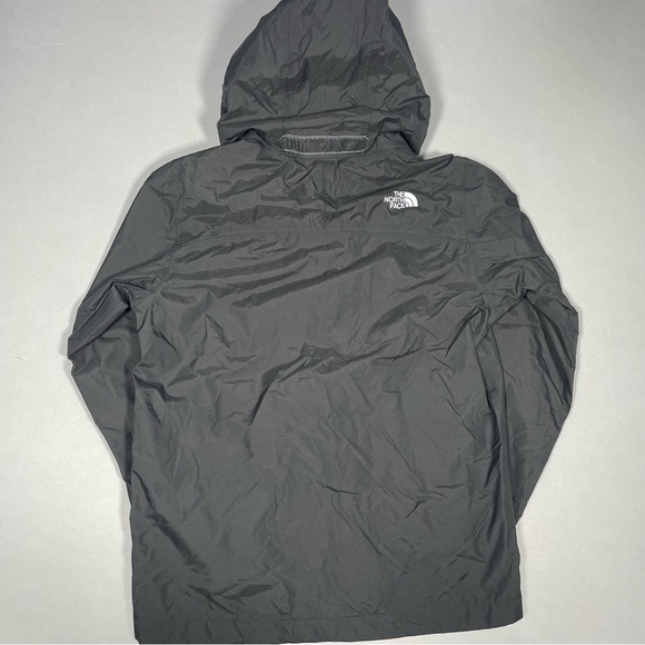 Boys size Small North Face Garcons windbreaker - Picture 4 of 4